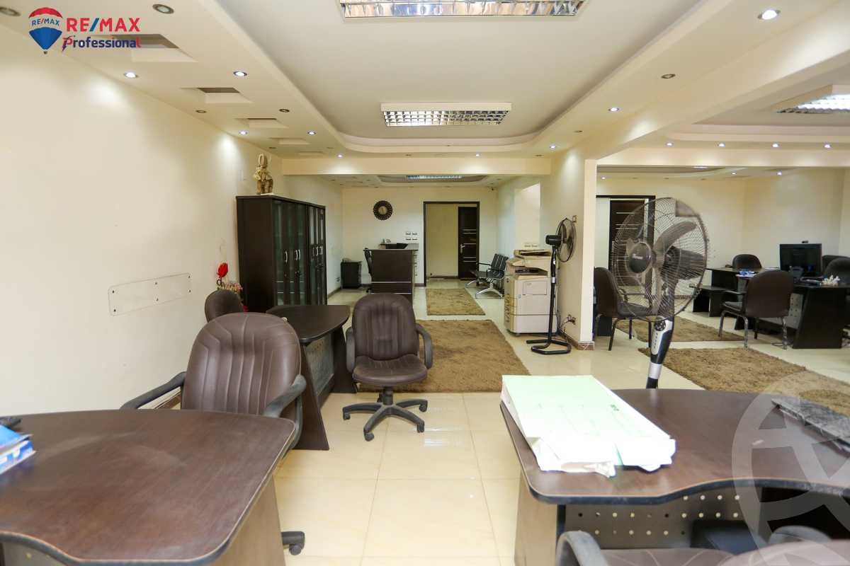 https://aqarmap.com.eg/ar/listing/3884112-for-sale-alexandria-lauran-mohammed-al-eqbal-st