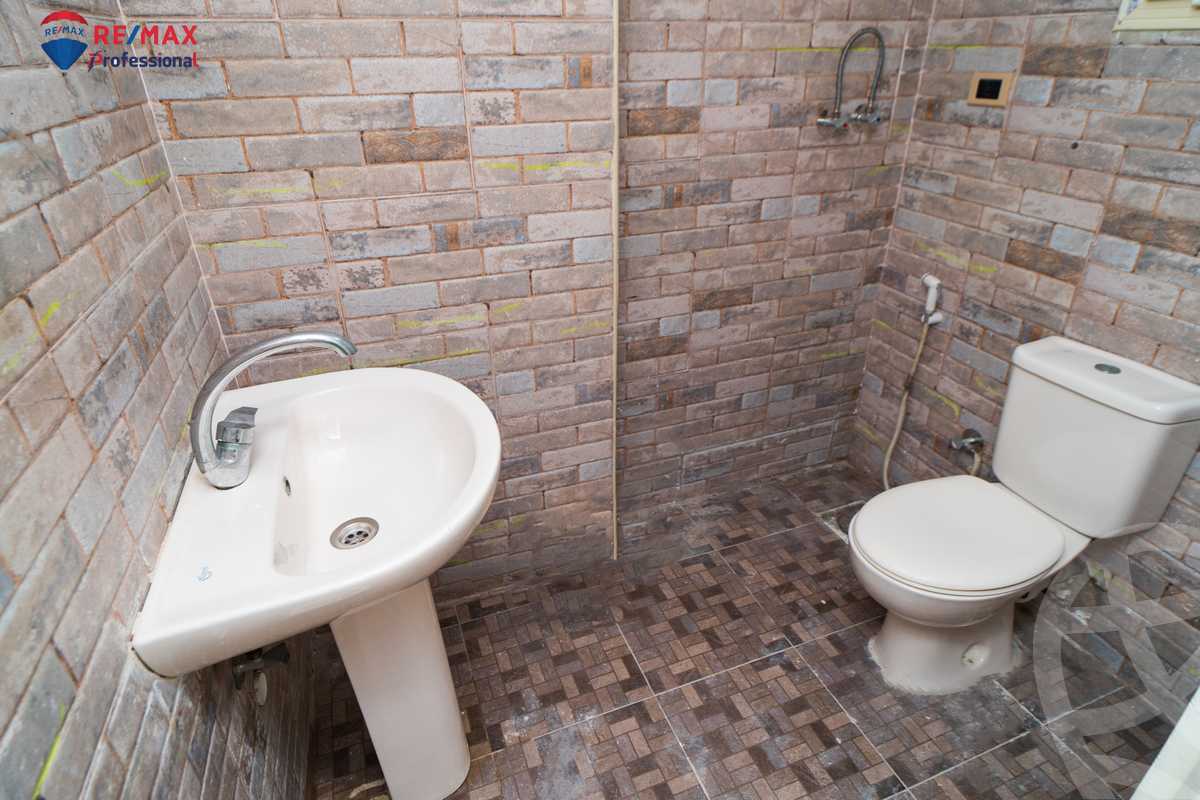https://aqarmap.com.eg/ar/listing/3887668-for-sale-alexandria-cleopatra-tryq-ljysh