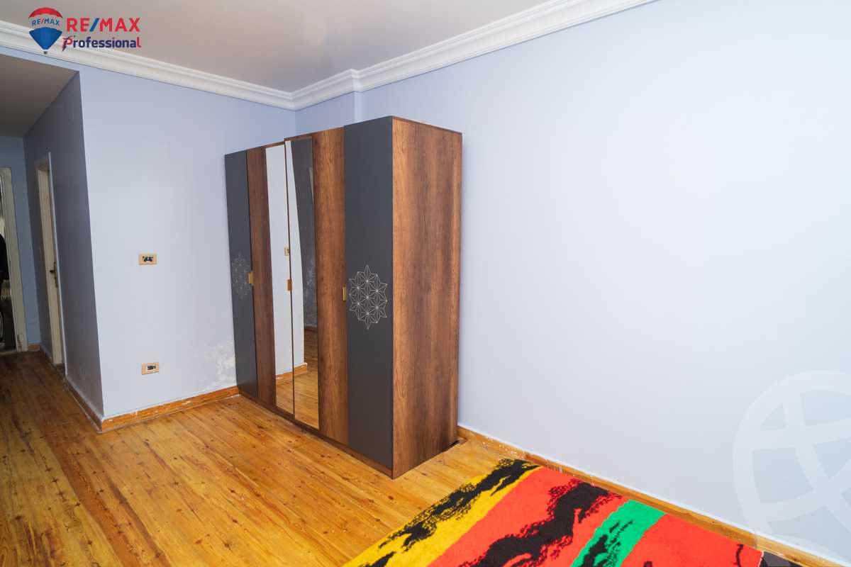 https://aqarmap.com.eg/ar/listing/3887668-for-sale-alexandria-cleopatra-tryq-ljysh