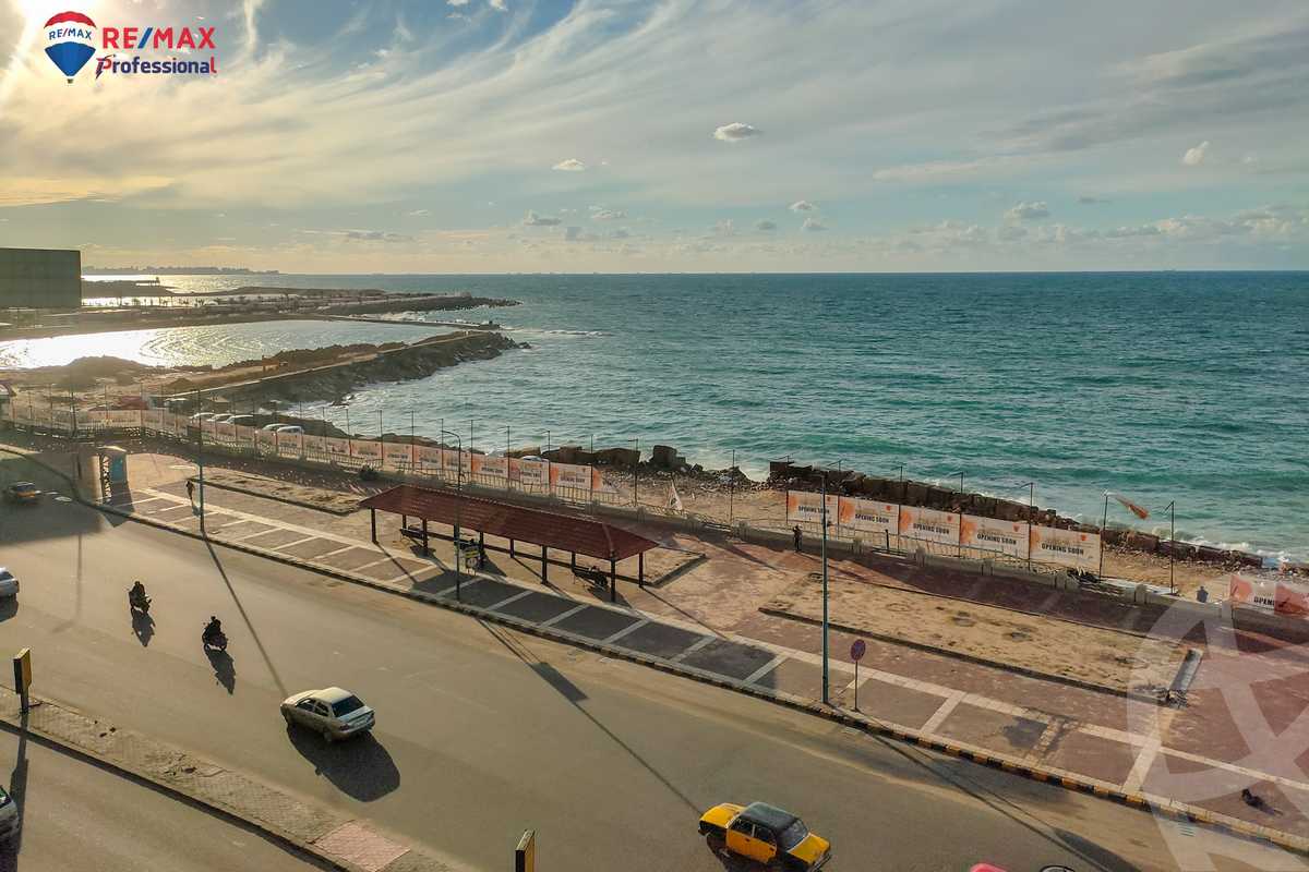 https://aqarmap.com.eg/ar/listing/3888495-for-rent-alexandria-lauran-el-gaish-rd