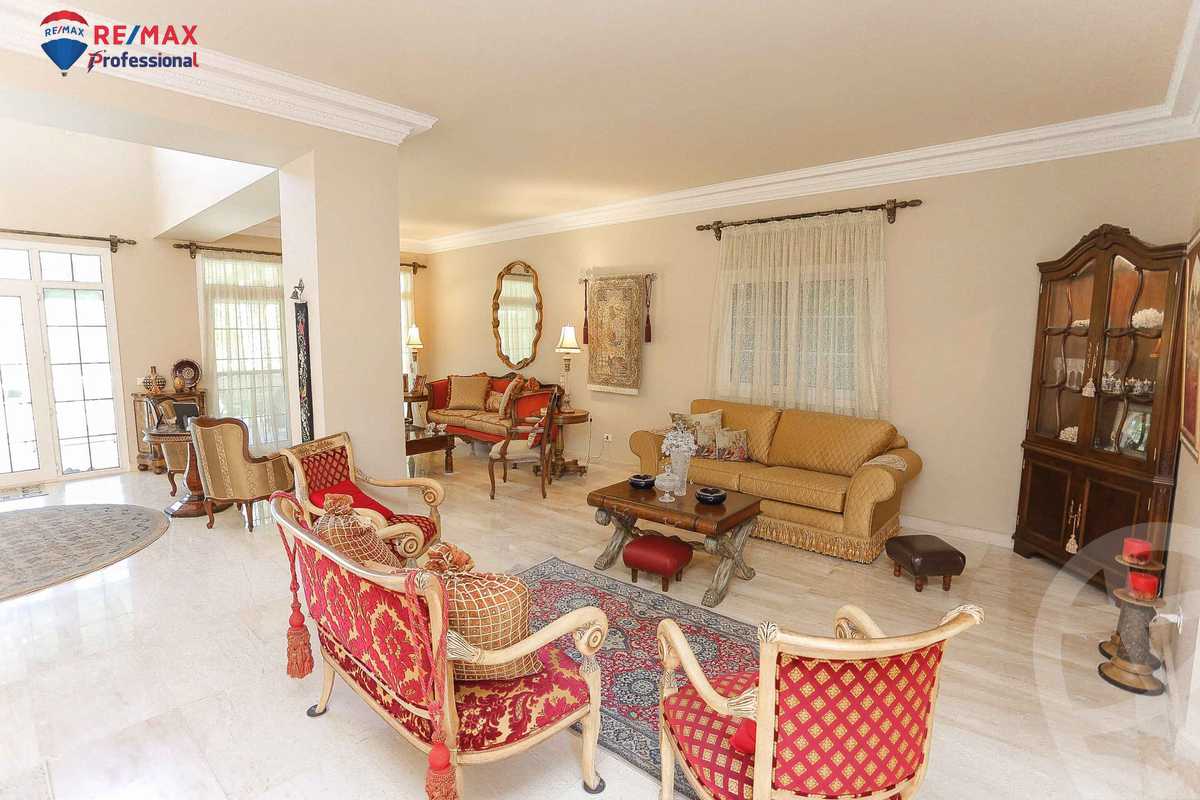 https://aqarmap.com.eg/en/listing/3923060-for-rent-alexandria-compounds-royal-residence-al-halawany