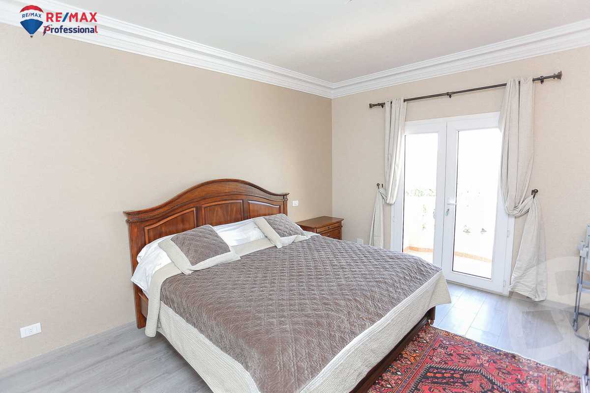 https://aqarmap.com.eg/en/listing/3923060-for-rent-alexandria-compounds-royal-residence-al-halawany