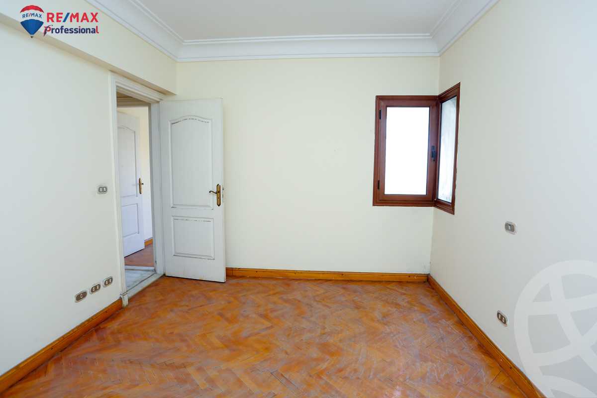 https://aqarmap.com.eg/ar/listing/3948113-for-sale-alexandria-smouha-mohammed-fawzi-moaz-st