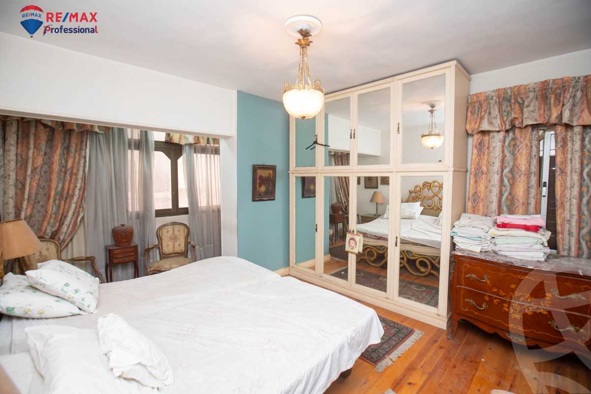 https://aqarmap.com.eg/en/listing/4085542-for-sale-alexandria-kafr-abdo-khaleel-basha-st