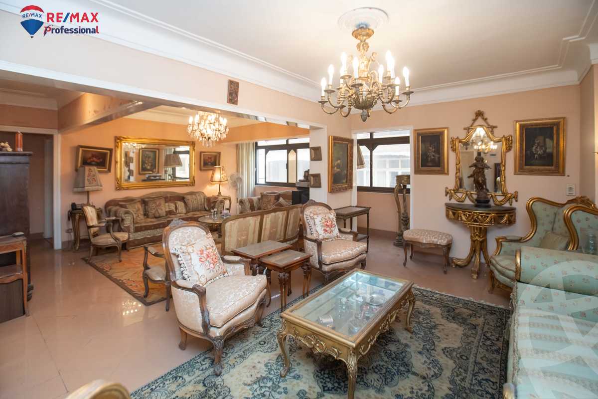 https://aqarmap.com.eg/en/listing/4085542-for-sale-alexandria-kafr-abdo-khaleel-basha-st