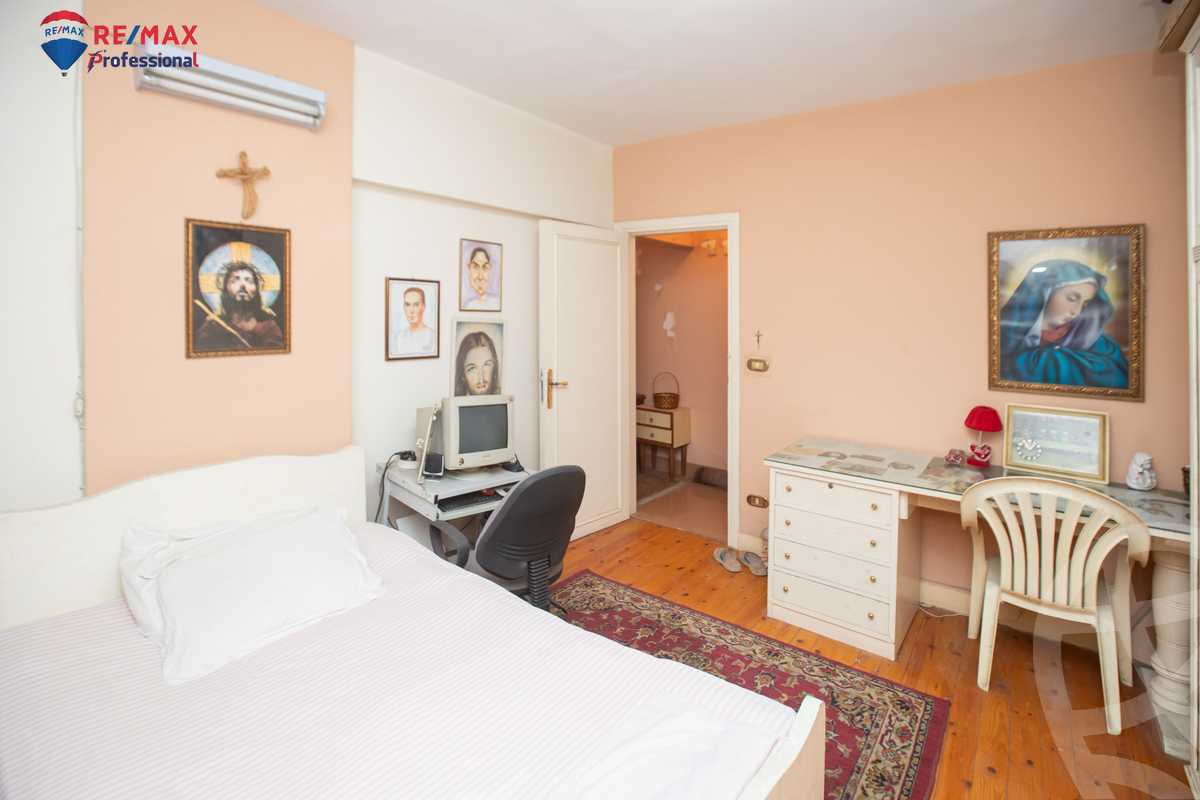 https://aqarmap.com.eg/en/listing/4085542-for-sale-alexandria-kafr-abdo-khaleel-basha-st