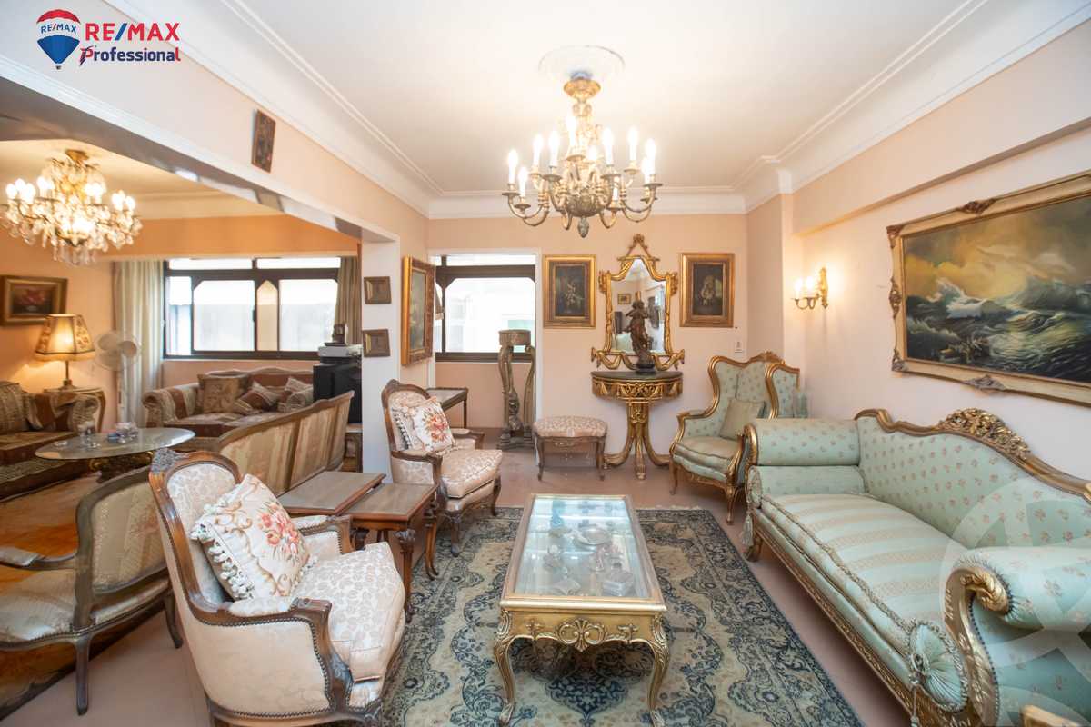 https://aqarmap.com.eg/en/listing/4085542-for-sale-alexandria-kafr-abdo-khaleel-basha-st
