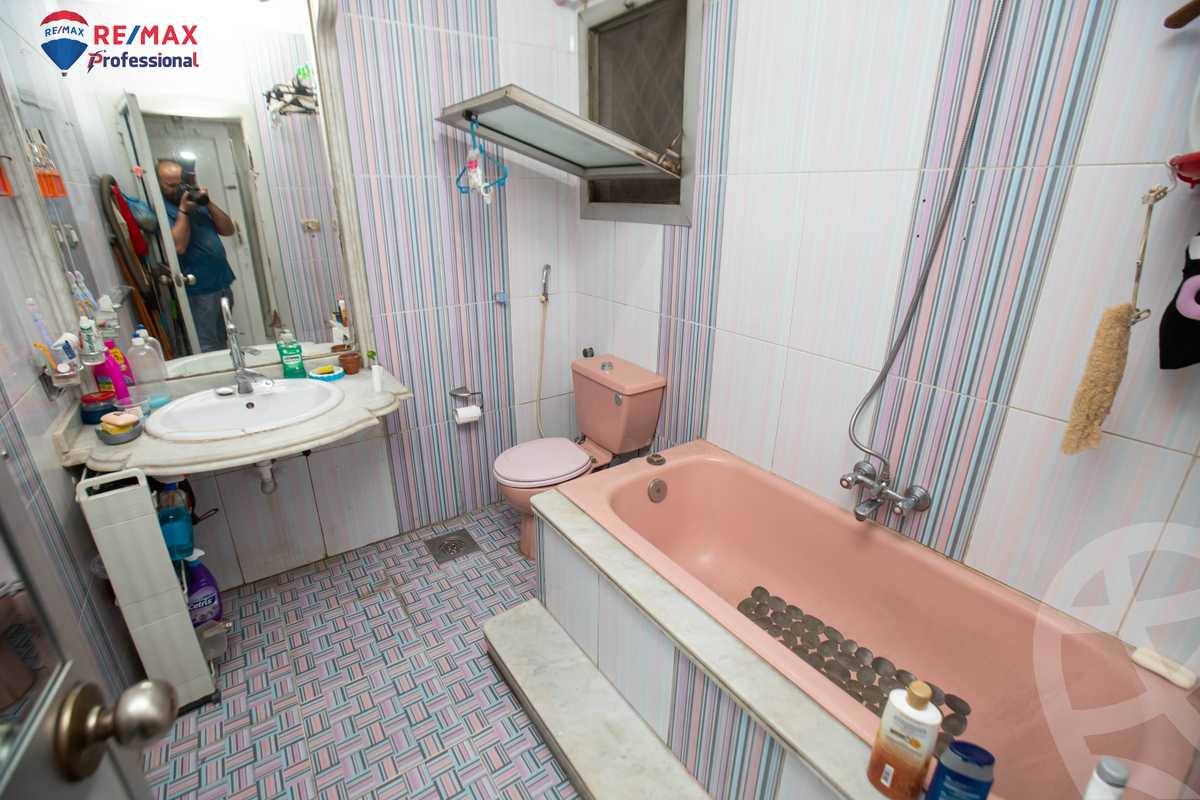 https://aqarmap.com.eg/ar/listing/4091570-for-sale-alexandria-camp-cesar-el-gaish-rd
