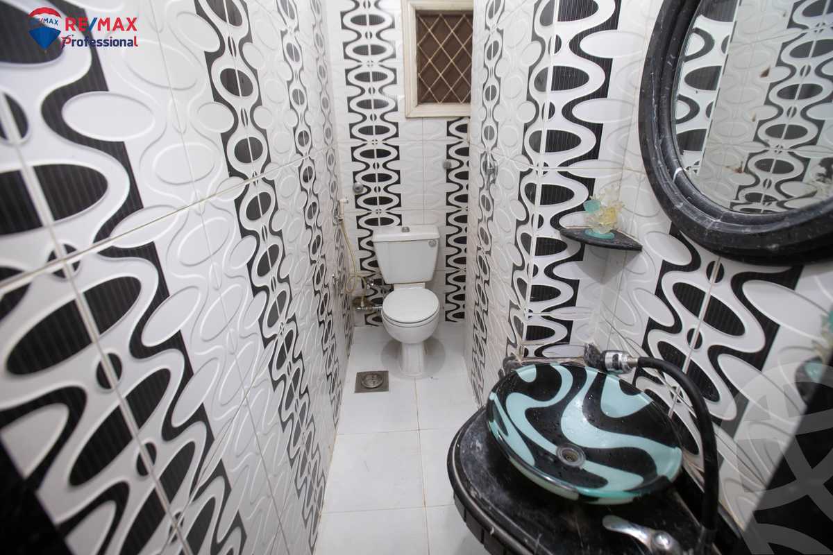 https://aqarmap.com.eg/ar/listing/4091570-for-sale-alexandria-camp-cesar-el-gaish-rd