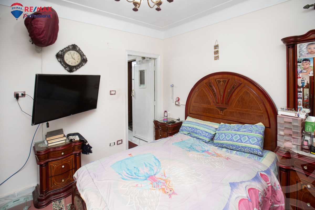 https://aqarmap.com.eg/ar/listing/4091570-for-sale-alexandria-camp-cesar-el-gaish-rd