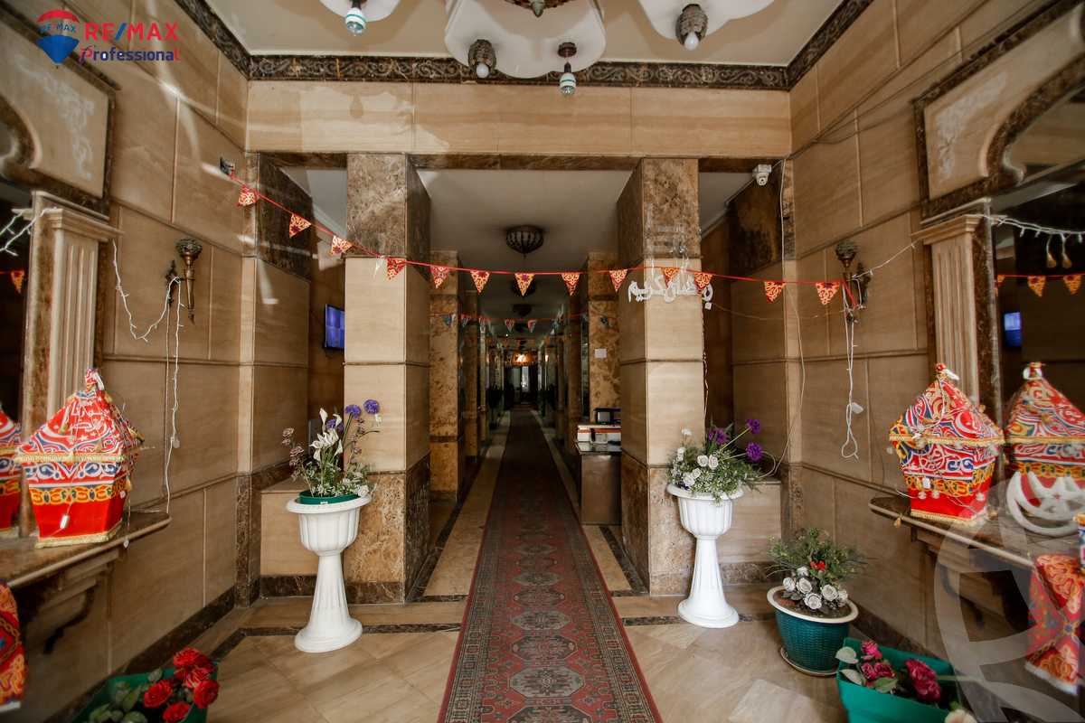 https://aqarmap.com.eg/en/listing/4102510-for-sale-alexandria-roshdy-roushdy-basha-st