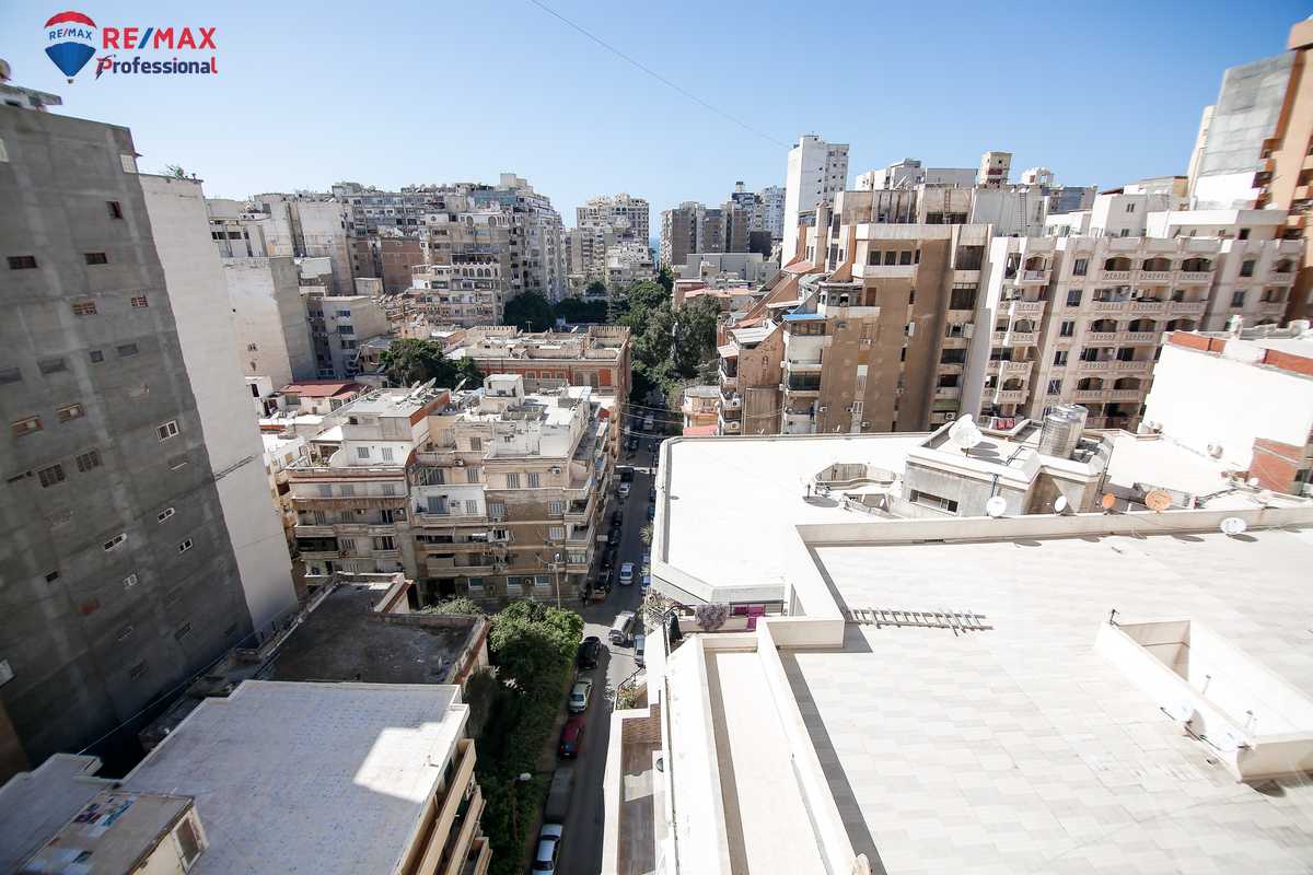 https://aqarmap.com.eg/en/listing/4102510-for-sale-alexandria-roshdy-roushdy-basha-st