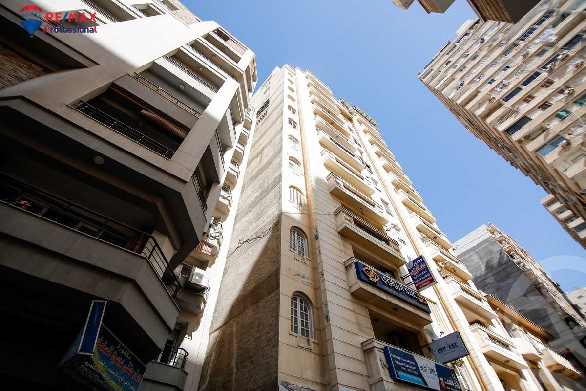 https://aqarmap.com.eg/en/listing/4102510-for-sale-alexandria-roshdy-roushdy-basha-st