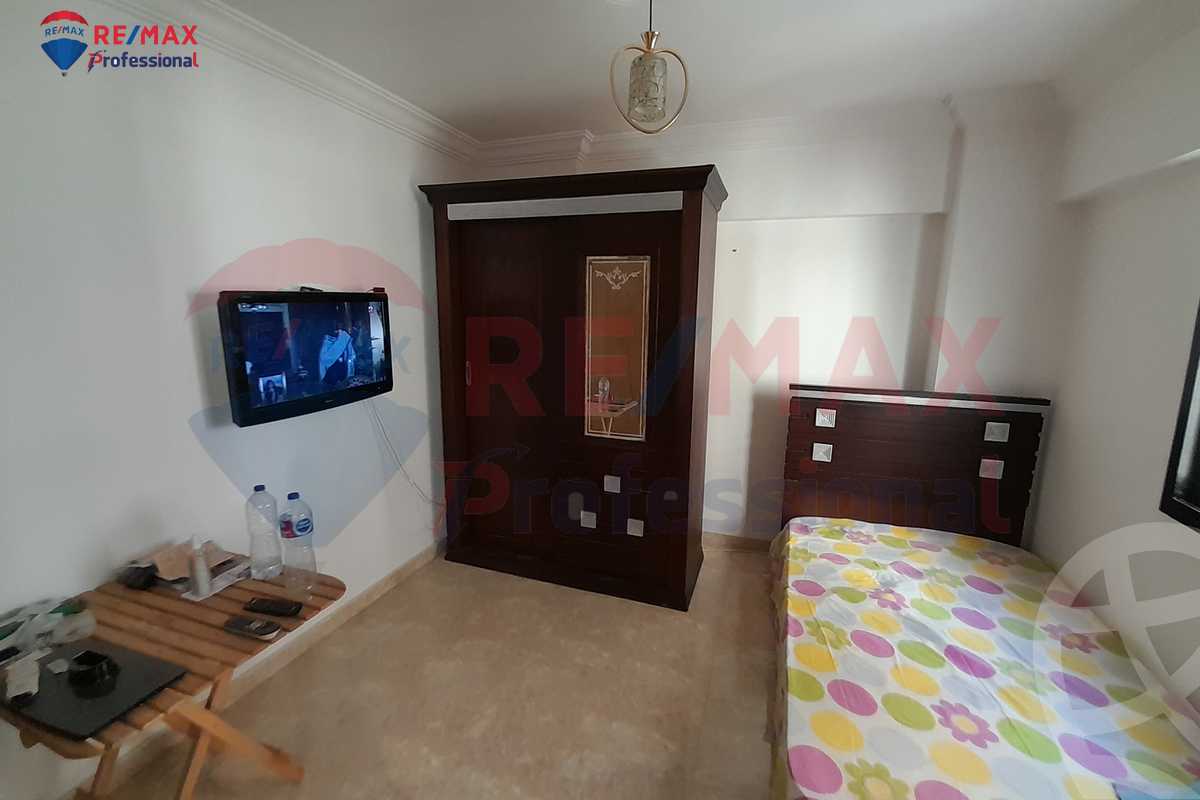 https://aqarmap.com.eg/ar/listing/4105203-for-rent-alexandria-smouha-el-nasr-st