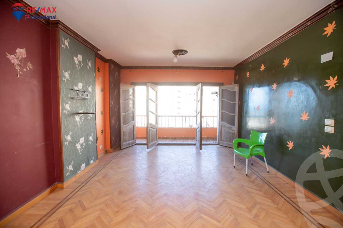 https://aqarmap.com.eg/ar/listing/4132557-for-sale-alexandria-sidi-beshr-bahri-el-amgad-st