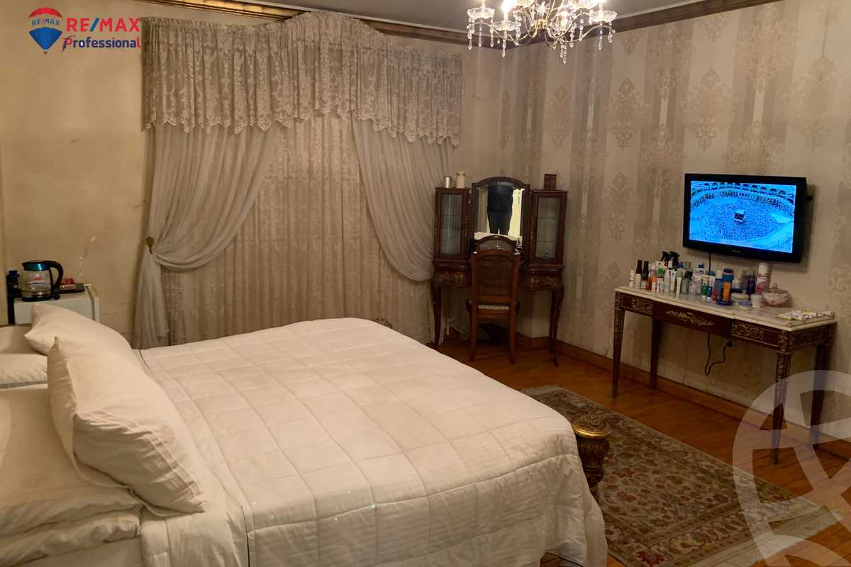 https://aqarmap.com.eg/en/listing/4147339-for-sale-alexandria-smouha-victor-amanoiel-square