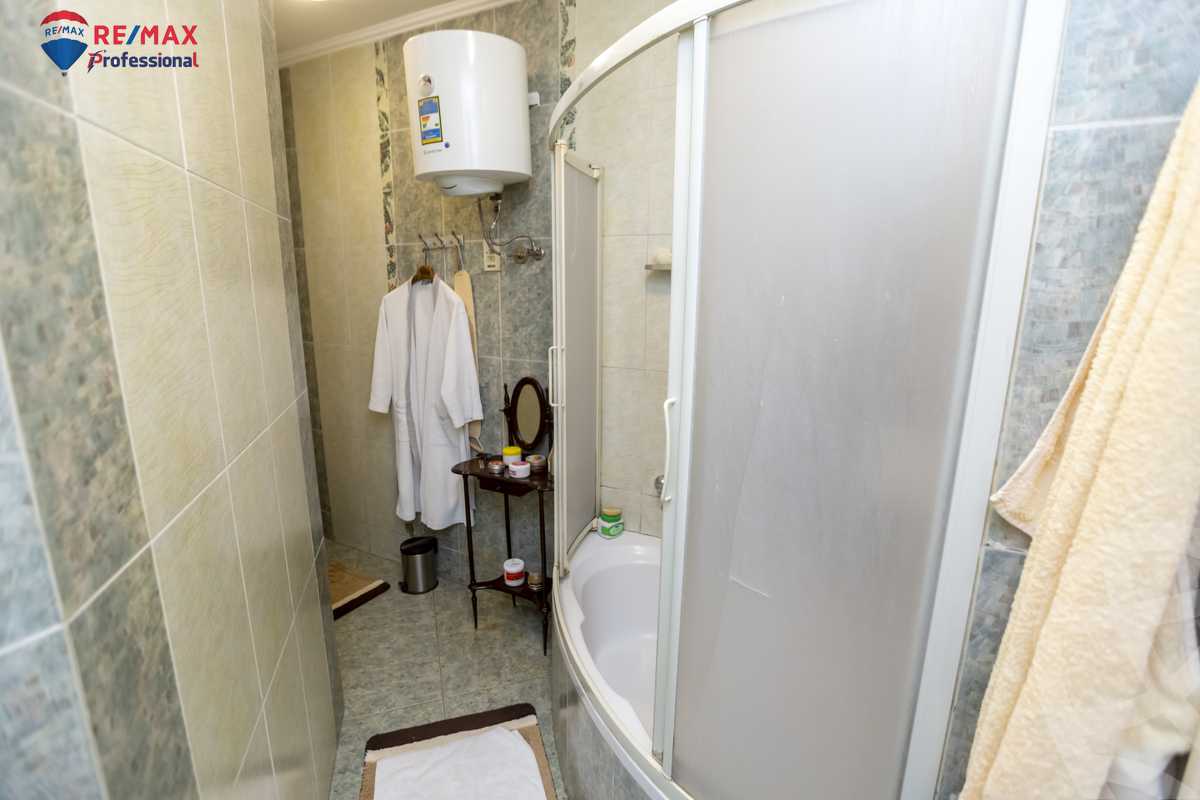 https://aqarmap.com.eg/en/listing/4147339-for-sale-alexandria-smouha-victor-amanoiel-square