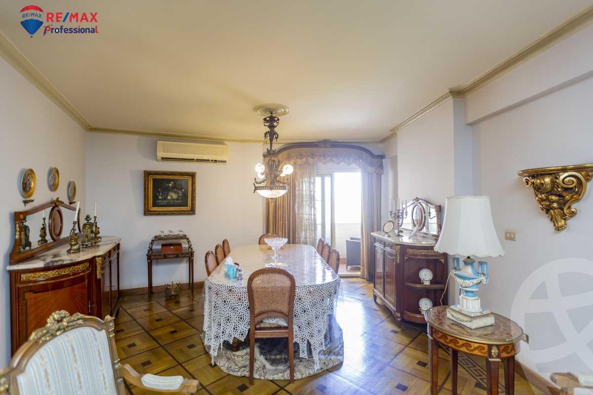 https://aqarmap.com.eg/en/listing/4147339-for-sale-alexandria-smouha-victor-amanoiel-square