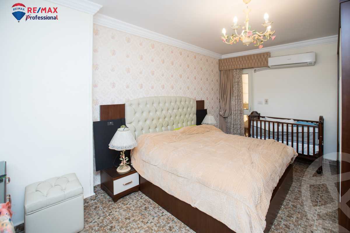 https://aqarmap.com.eg/en/listing/4149248-for-sale-alexandria-lauran-alexandria-lauran-abd-el-khalik-tharwat-st