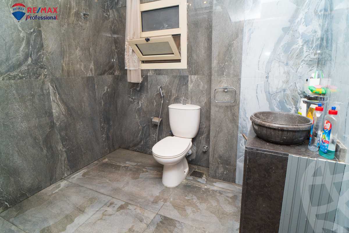 https://aqarmap.com.eg/ar/listing/4154040-for-sale-alexandria-kafr-abdo-shr-lsyd-skyn-bnt-lhsyn