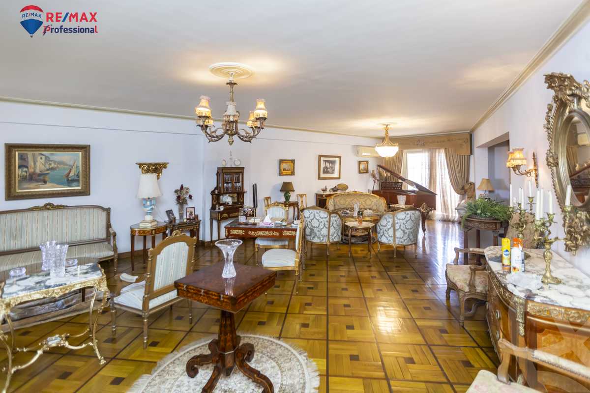 https://aqarmap.com.eg/en/listing/4155851-for-sale-alexandria-smouha-victor-amanoiel-square