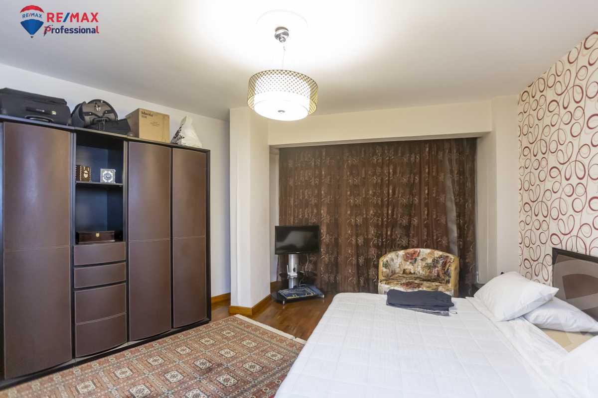 https://aqarmap.com.eg/en/listing/4155876-for-sale-alexandria-smouha-victor-amanoiel-square