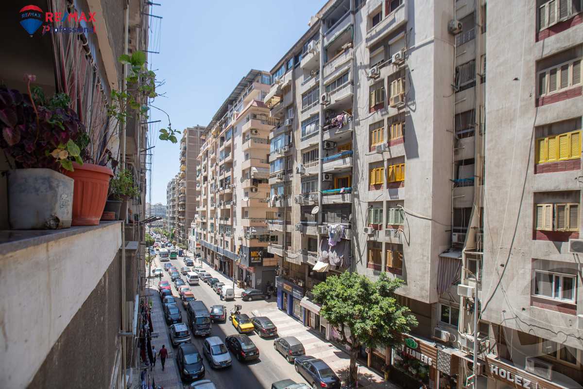 https://aqarmap.com.eg/en/listing/4164128-for-sale-el-shaheed-galal-el-desouky-st