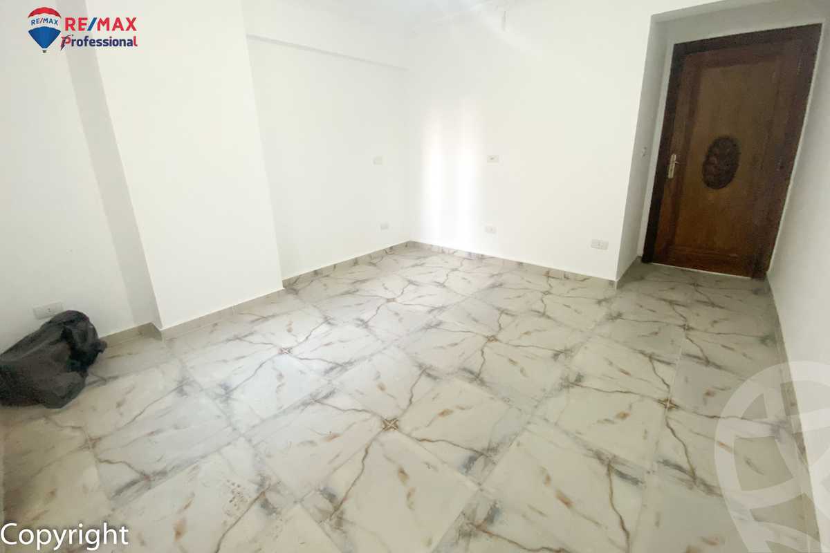 https://aqarmap.com.eg/en/listing/4170207-for-rent-alexandria-smouha-green-plaza-st