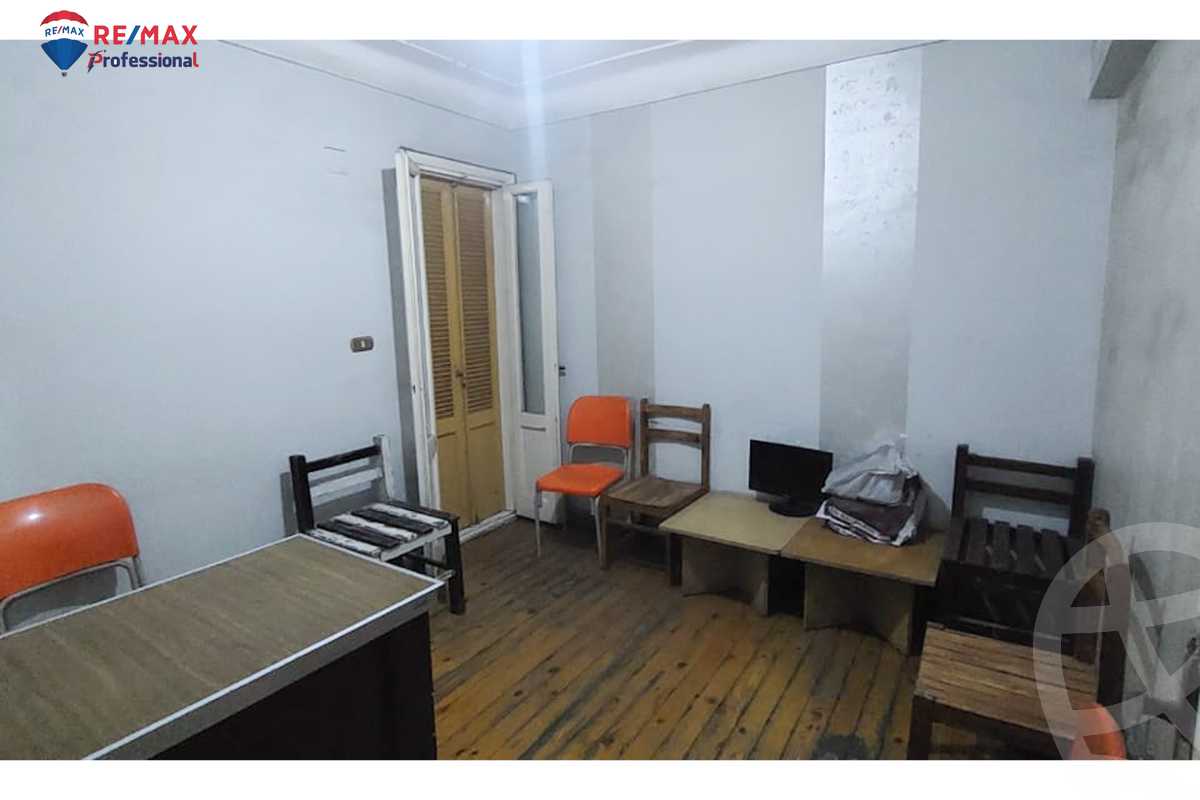 https://aqarmap.com.eg/en/listing/4173749-for-sale-alexandria-bolekly-al-fereid-layan-st