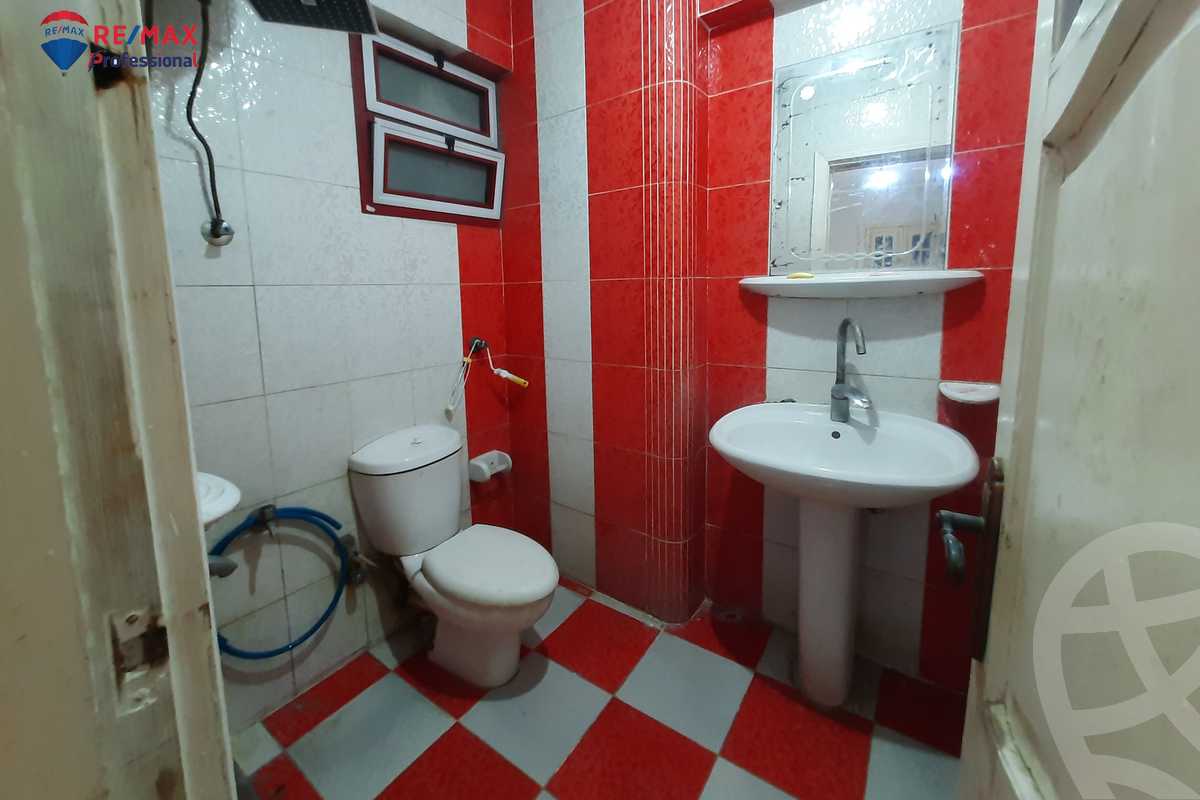 https://aqarmap.com.eg/ar/listing/4177396-for-sale-alexandria-smouha-el-nasr-st