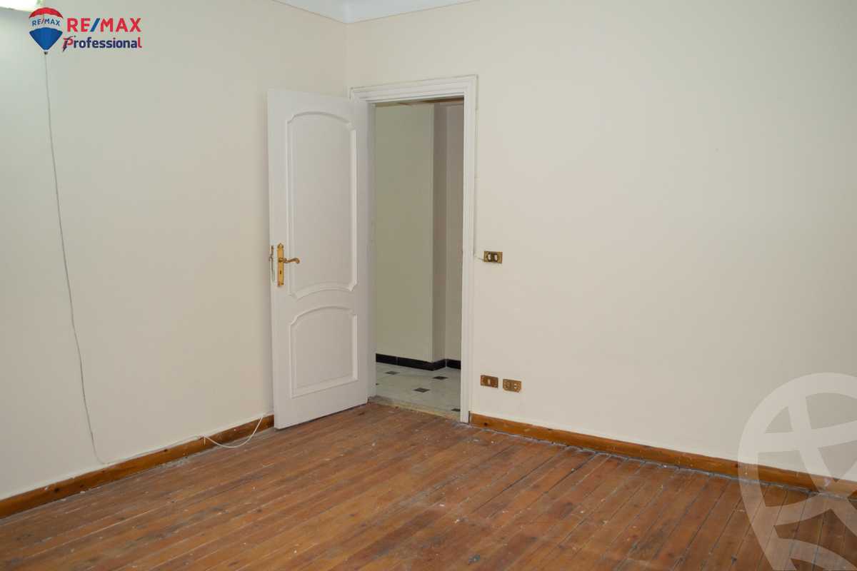 https://aqarmap.com.eg/en/listing/4179253-for-sale-alexandria-sporting-abou-quer-st