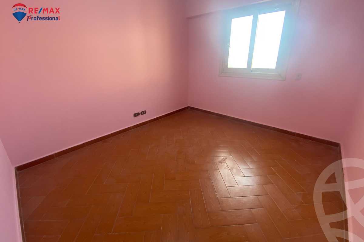 https://aqarmap.com.eg/en/listing/4180083-for-rent-alexandria-sporting-el-geish-road