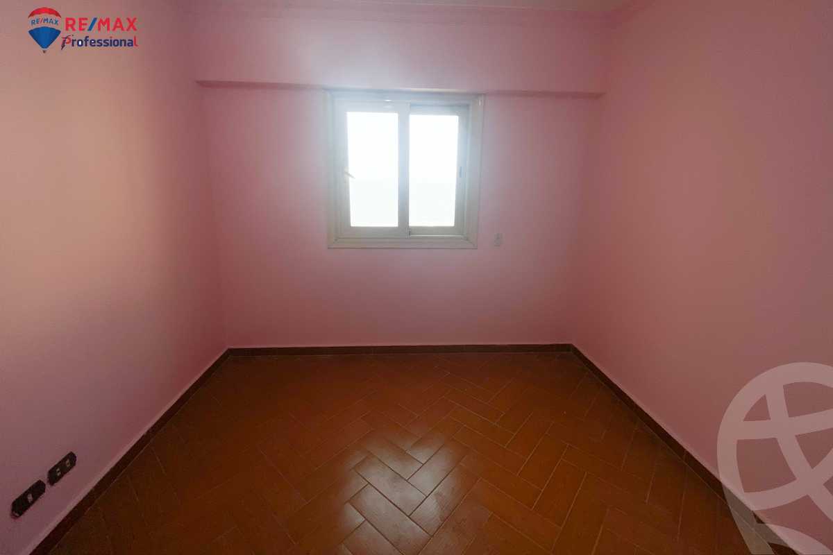 https://aqarmap.com.eg/en/listing/4180083-for-rent-alexandria-sporting-el-geish-road