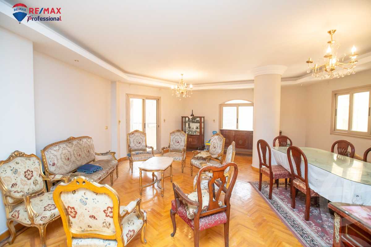 https://aqarmap.com.eg/en/listing/4181021-for-sale-alexandria-ibrahimia-el-shaheed-gawad-housny-st
