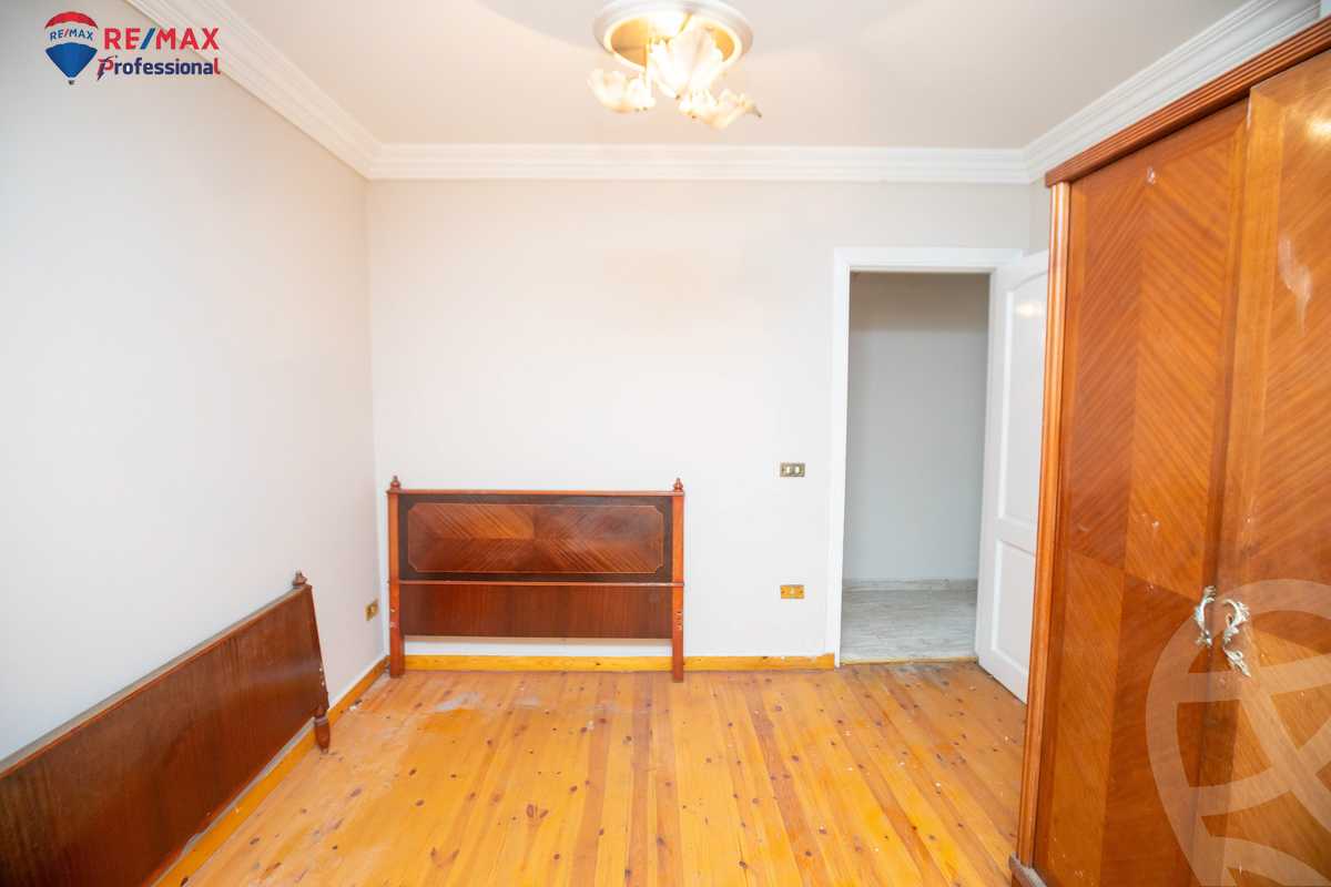 https://aqarmap.com.eg/en/listing/4181021-for-sale-alexandria-ibrahimia-el-shaheed-gawad-housny-st