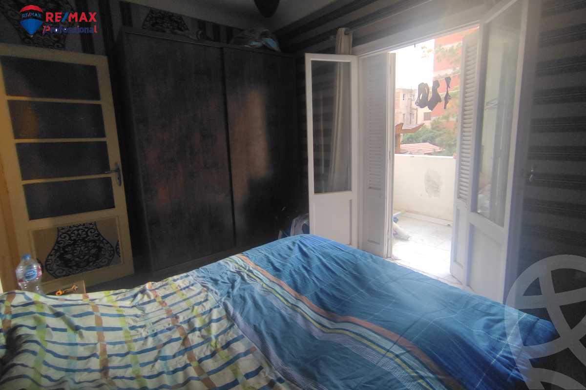 https://aqarmap.com.eg/ar/listing/4181180-for-sale-alexandria-fleming-ahmed-basha-tork-st