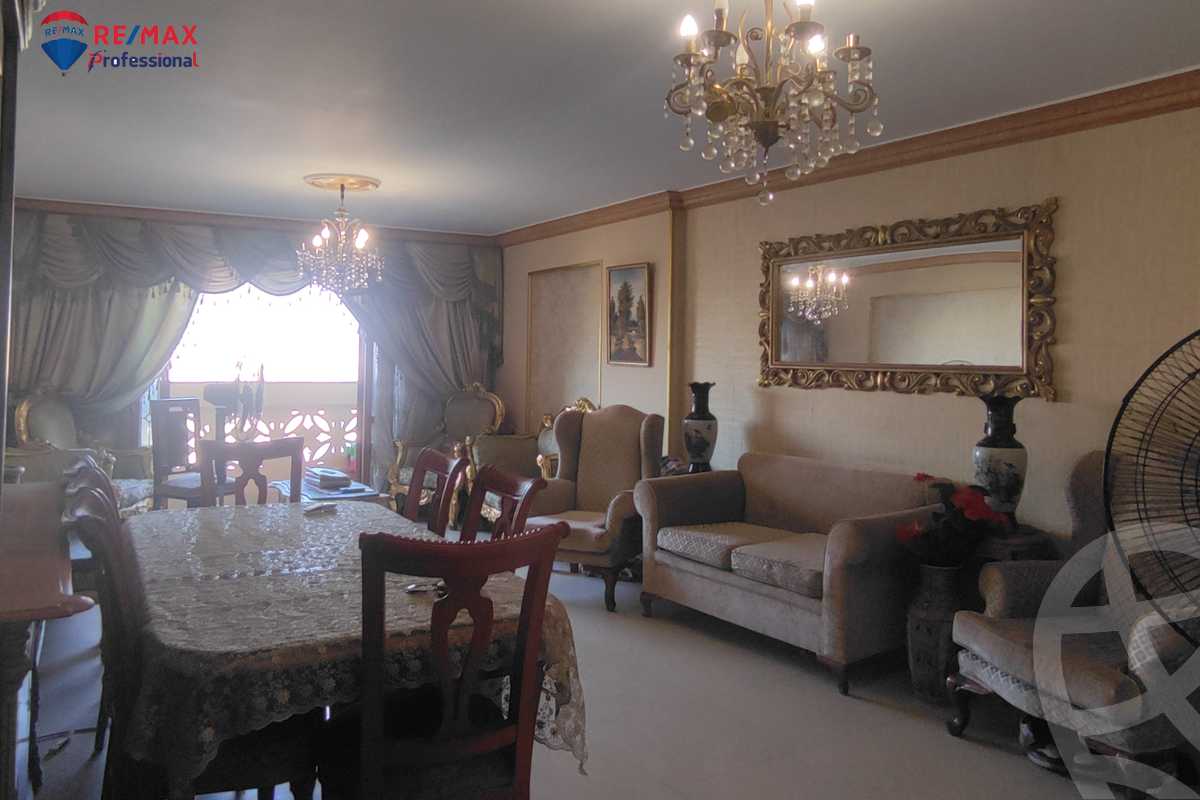 https://aqarmap.com.eg/ar/listing/4185419-for-sale-alexandria-camp-cesar-port-said-street
