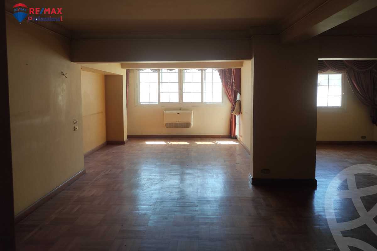 https://aqarmap.com.eg/ar/listing/4185520-for-sale-alexandria-smouha-mostafa-kamel-st