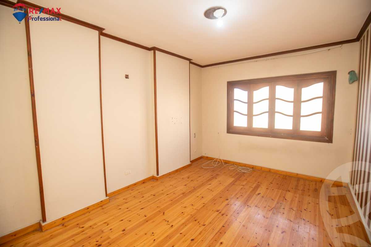 https://aqarmap.com.eg/ar/listing/4190483-for-sale-alexandria-lsywf-lsywf-bhry-ali-abadi-st