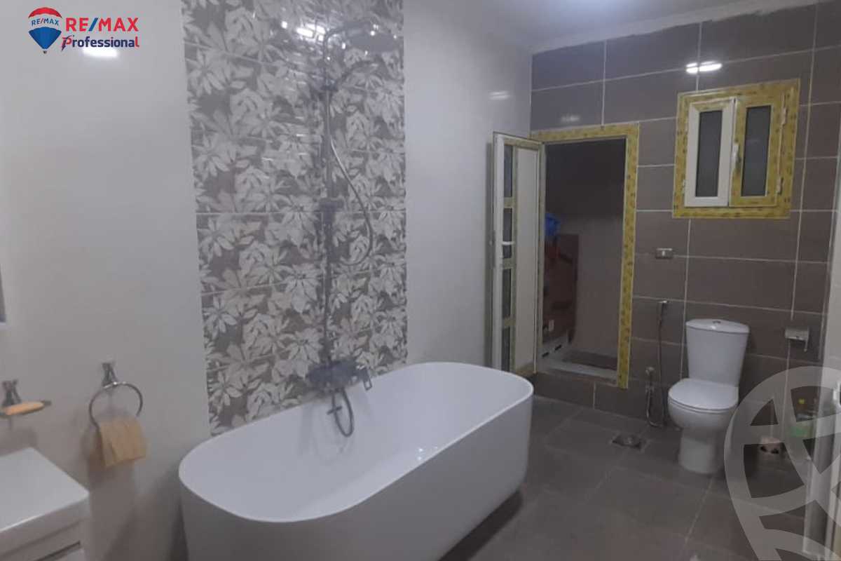 https://aqarmap.com.eg/en/listing/4196966-for-rent-alexandria-lauran-shaarawy-st
