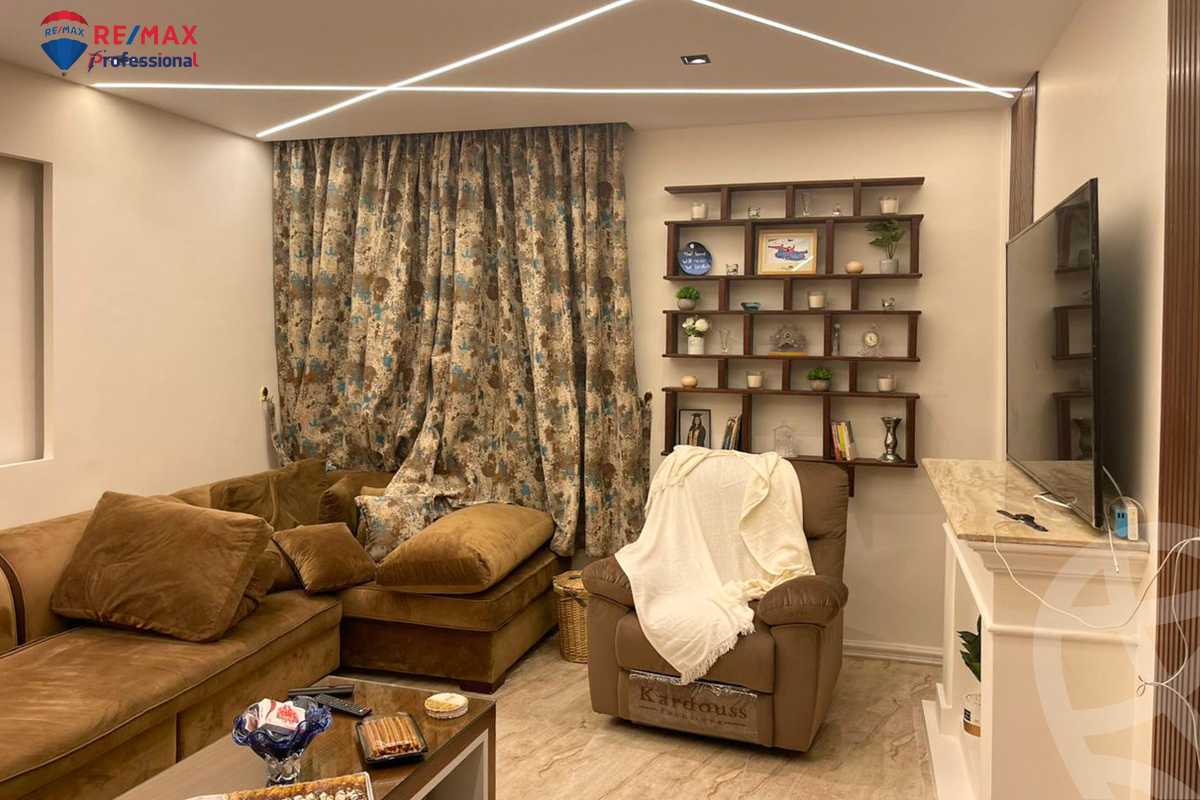 https://aqarmap.com.eg/ar/listing/4202278-for-sale-alexandria-lauran-shr-bw-qyr-tryq-lhry