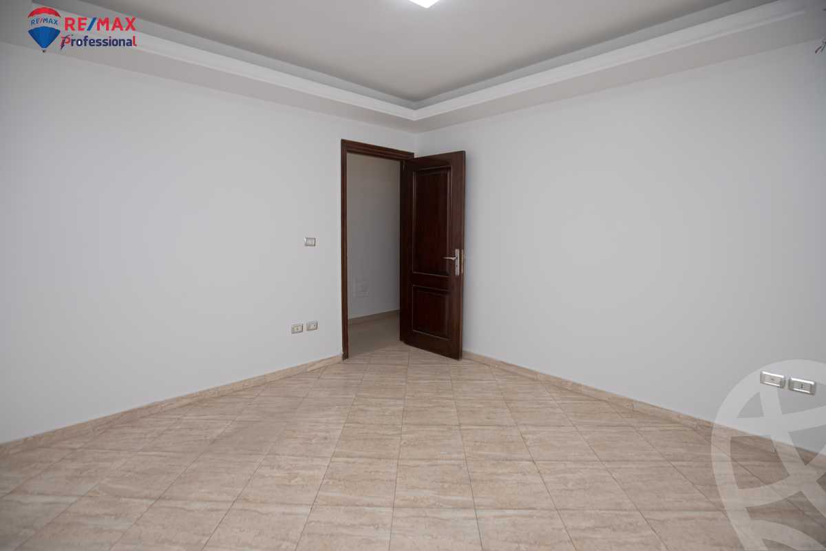 https://aqarmap.com.eg/en/listing/4204320-for-sale-alexandria-glim-shr-ljysh
