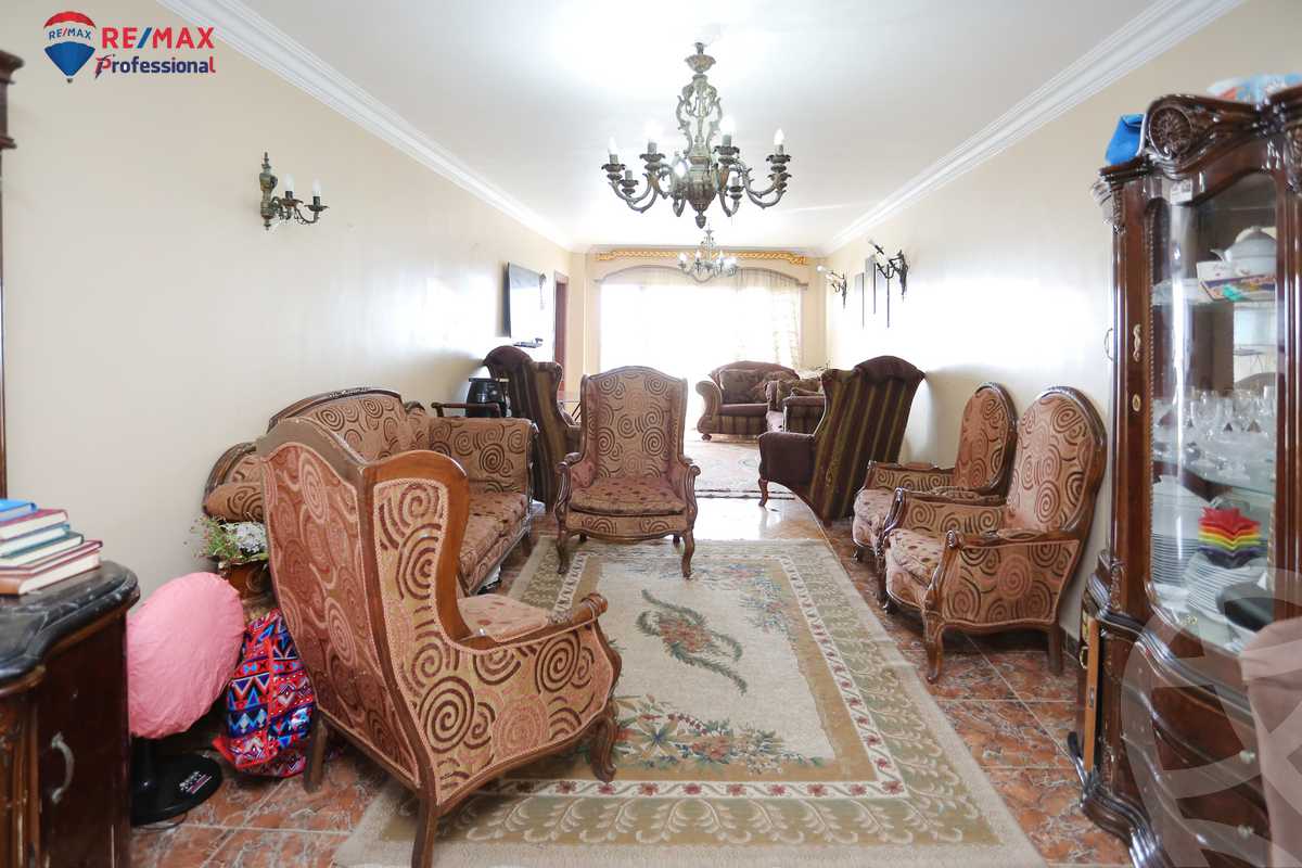 https://aqarmap.com.eg/en/listing/4205954-for-sale-alexandria-camp-cesar-el-gaish-rd