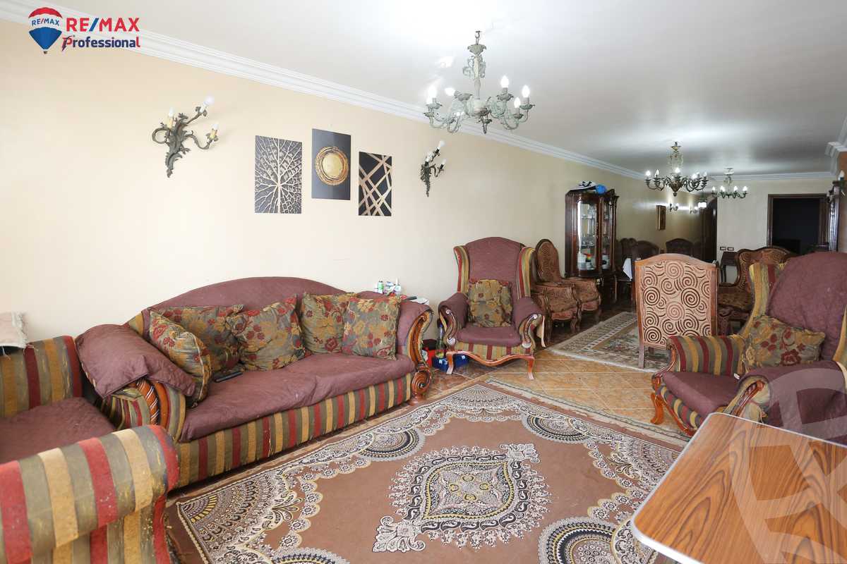 https://aqarmap.com.eg/en/listing/4205954-for-sale-alexandria-camp-cesar-el-gaish-rd