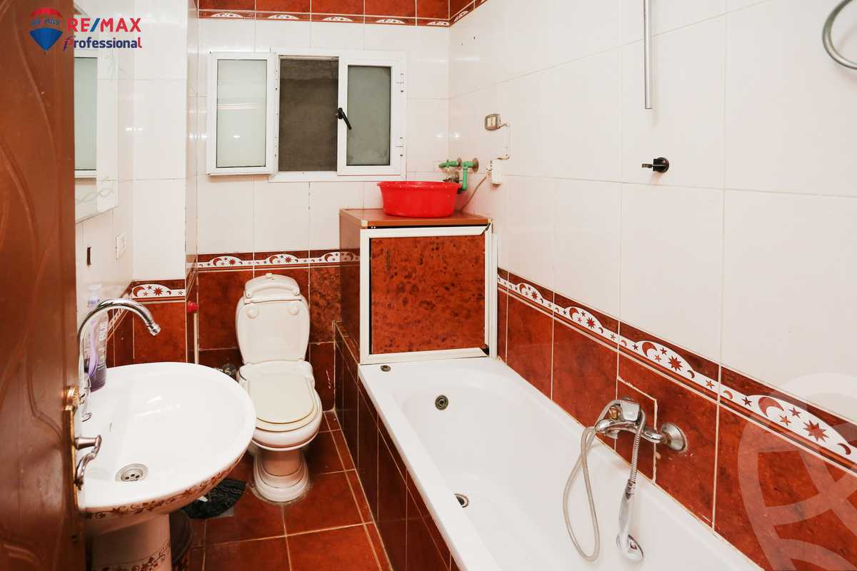https://aqarmap.com.eg/en/listing/4205954-for-sale-alexandria-camp-cesar-el-gaish-rd