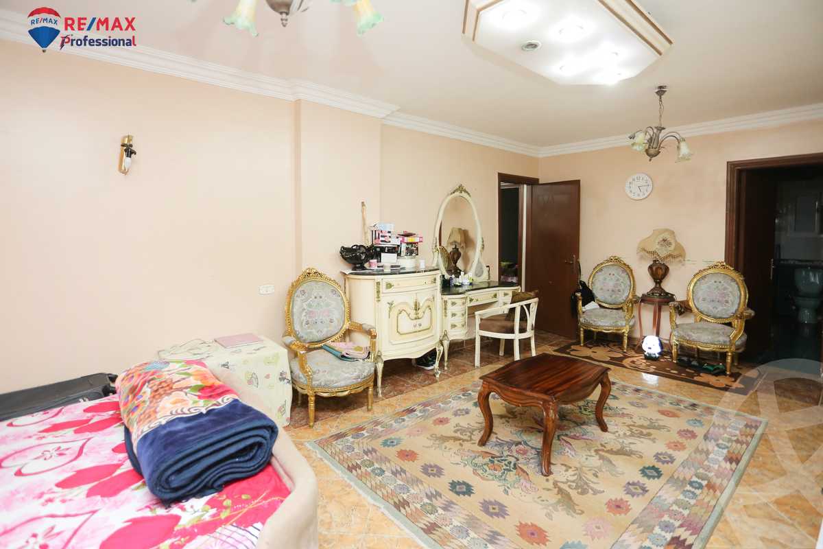 https://aqarmap.com.eg/en/listing/4206023-for-sale-alexandria-camp-cesar-el-gaish-rd