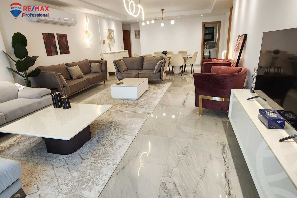 https://aqarmap.com.eg/en/listing/4206696-for-sale-skyline-residence-orouba-misr