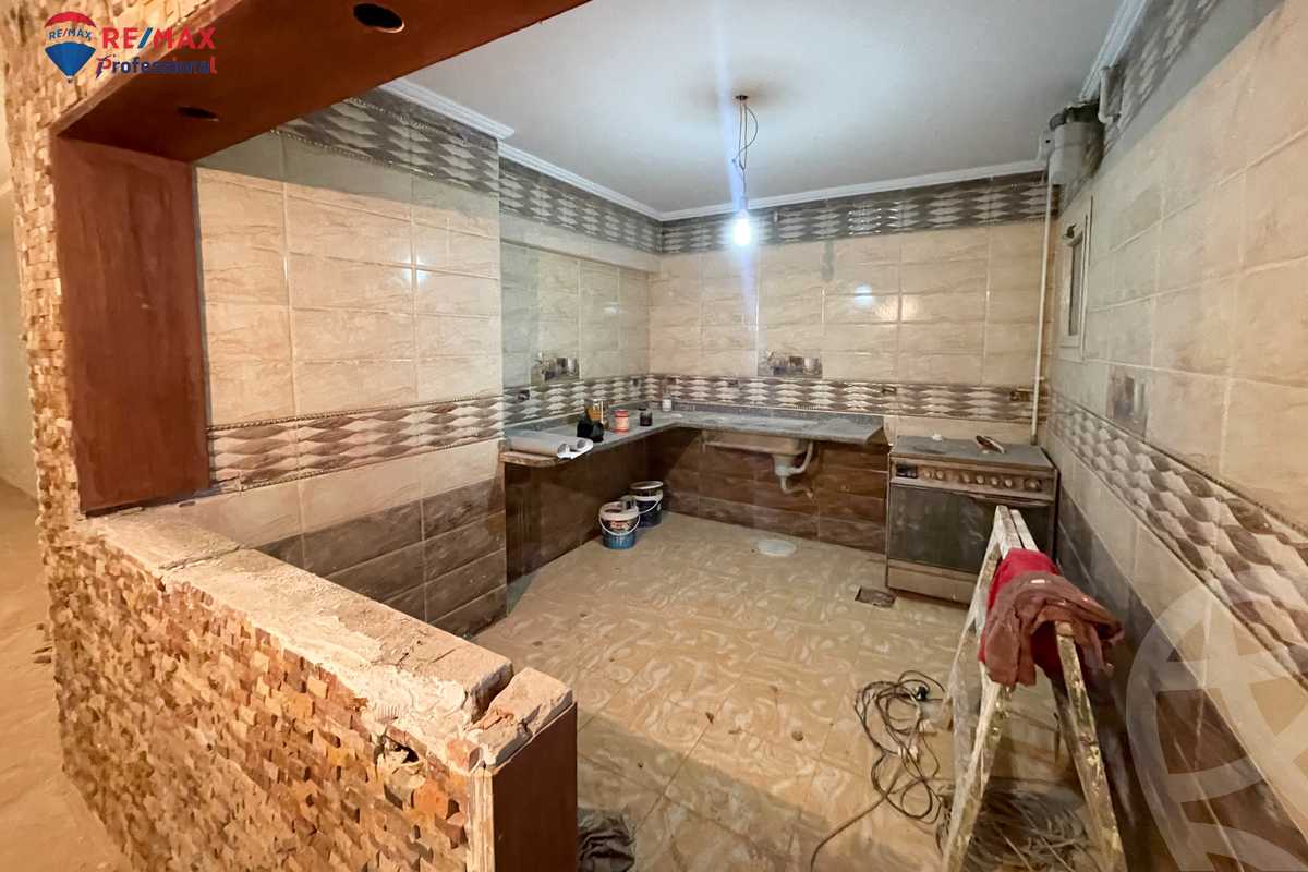 https://aqarmap.com.eg/en/listing/4210208-for-rent-alexandria-smouha-elshohada-square-rd