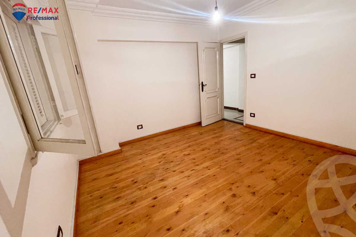 https://aqarmap.com.eg/en/listing/4214019-for-rent-alexandria-glim-shr-ljysh