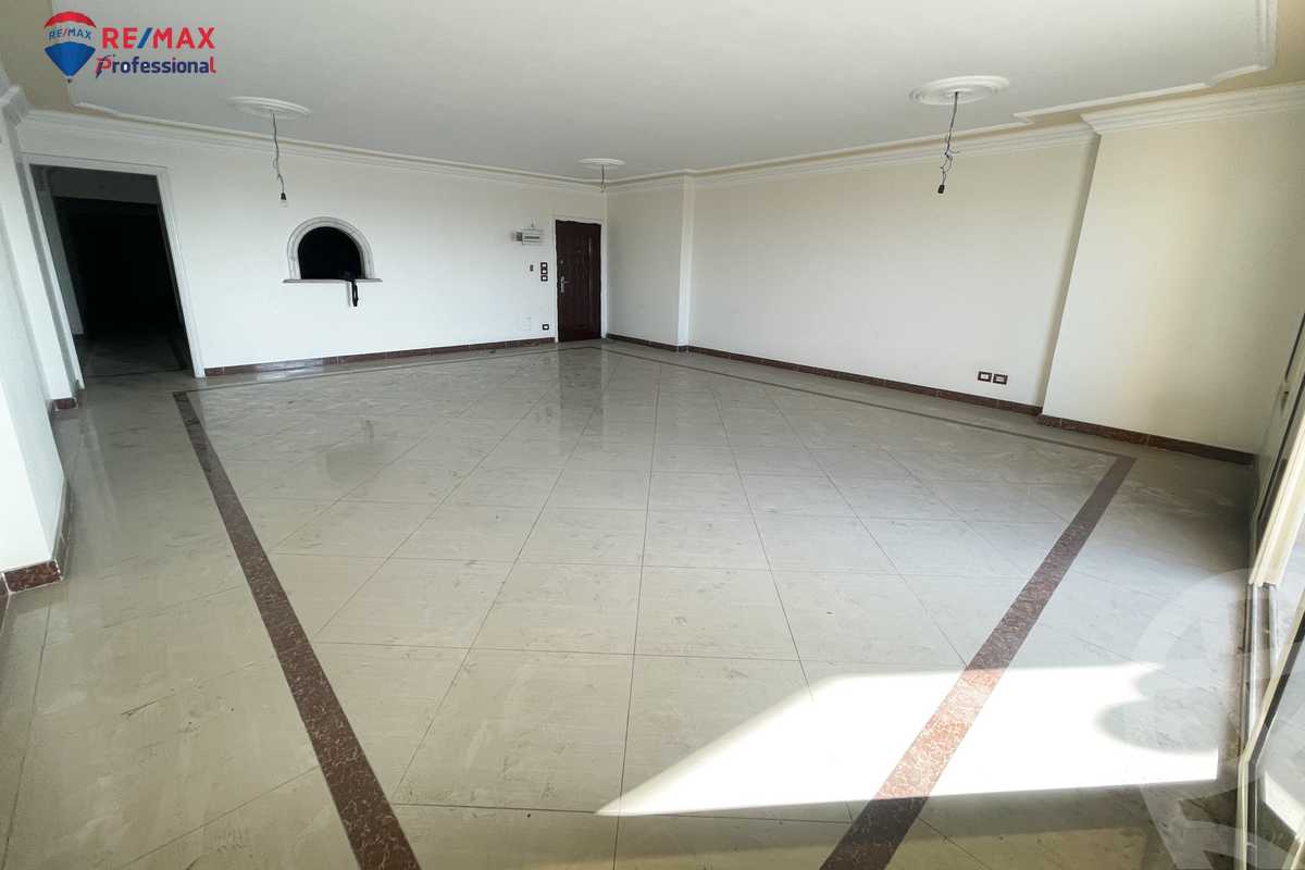 https://aqarmap.com.eg/en/listing/4214019-for-rent-alexandria-glim-shr-ljysh